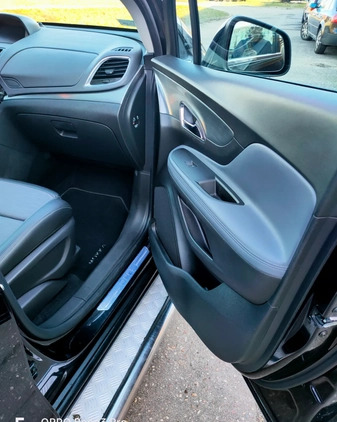 Opel Mokka cena 49800 przebieg: 167000, rok produkcji 2015 z Gdynia małe 56